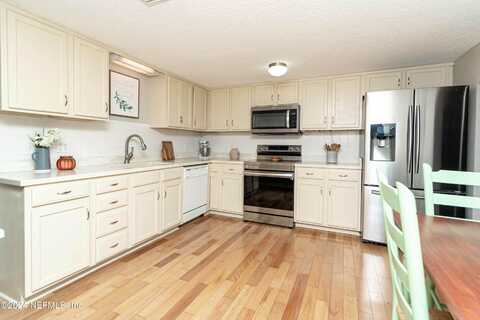 4923 JEFF STARLING Road, Macclenny, FL 32063