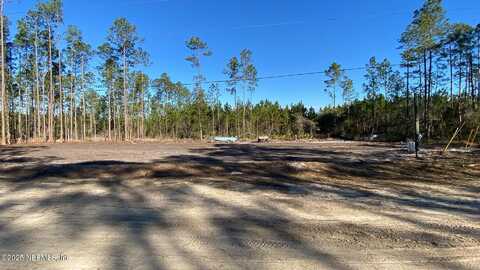 128 MEADOWS Road, Interlachen, FL 32148