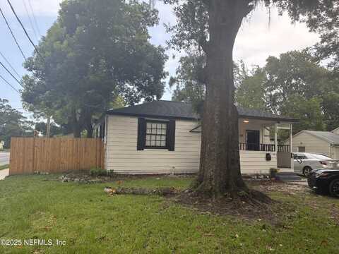 981 MCTYRE Court, Jacksonville, FL 32254