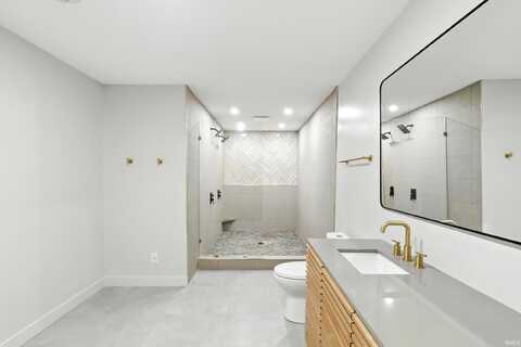6511 W Cromwell Road, Kimmell, IN 46760