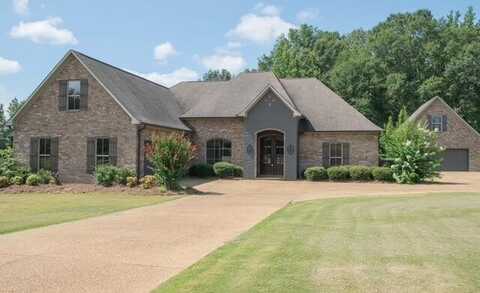 135 Edgewater, Saltillo, MS 38866