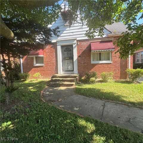 11901 Martin Luther King Jr Drive, Cleveland, OH 44105