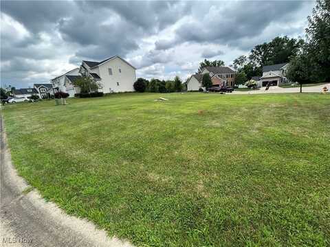 7316 Bentham Circle NW, North Canton, OH 44720
