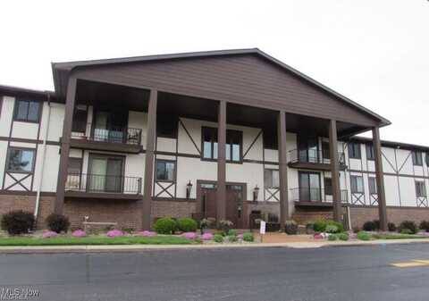 4849 Grace Road unit: 136, North Olmsted, OH 44070