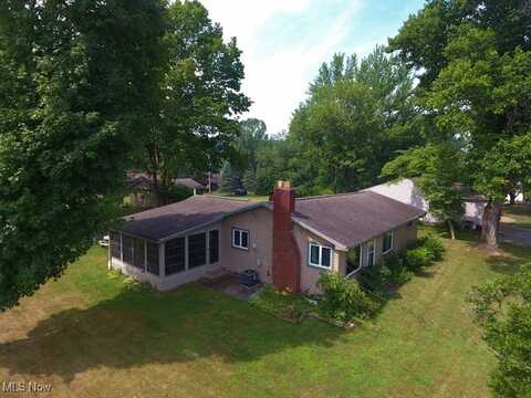 6120 Vale View Drive SW, Sherrodsville, OH 44675