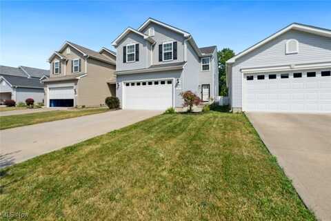 808 Bearing Court, Amherst, OH 44001