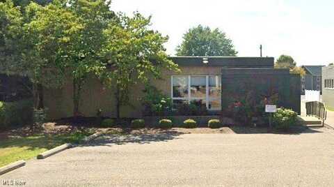 309 S Chapel Street, Louisville, OH 44641