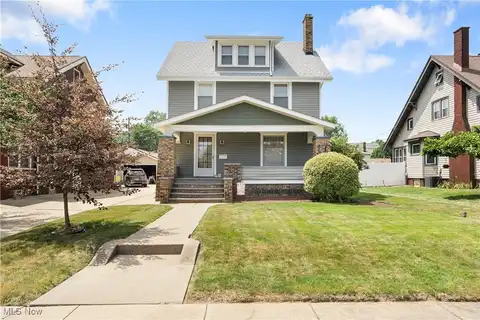 327 Bellflower Avenue NW, Canton, OH 44708