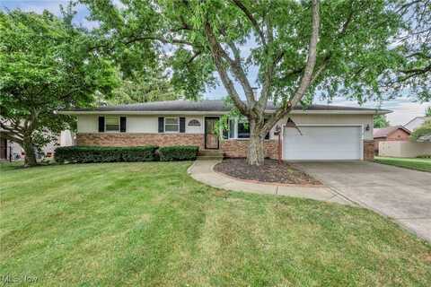 321 Autumn Lane, Brunswick, OH 44212