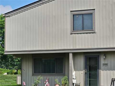11800 Harbour Light Drive, North Royalton, OH 44133