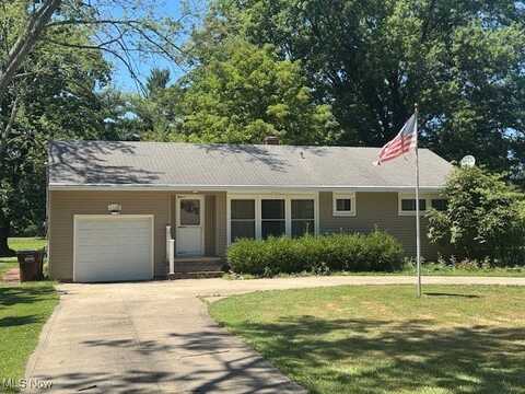 2730 Columbia Road, Westlake, OH 44145