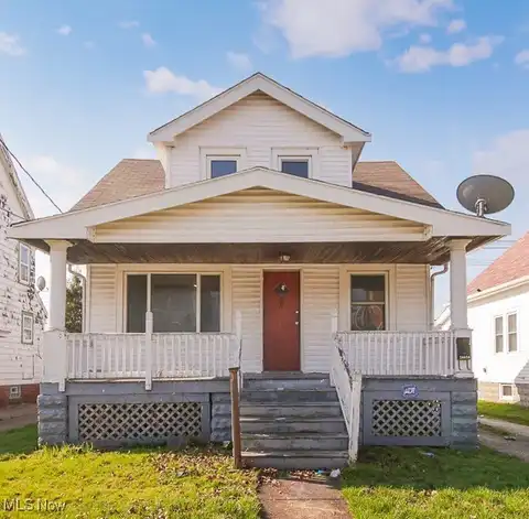 18810 Arrowhead Avenue, Cleveland, OH 44119