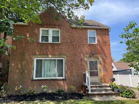 2496 Milton Road, University Heights, OH 44118