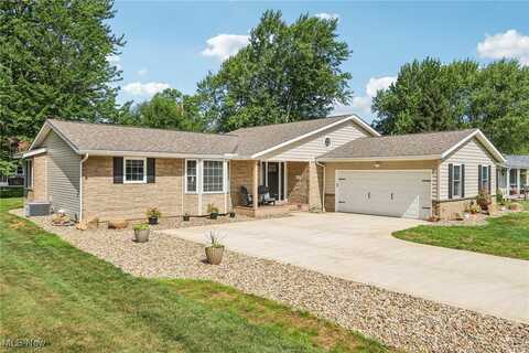 266 Cherry Valley Drive, Amherst, OH 44001