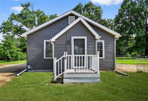 455 E Florida Avenue, Sebring, OH 44672