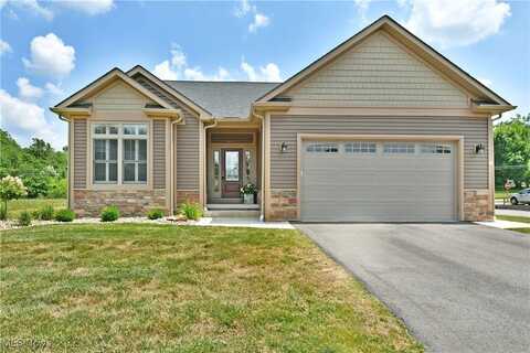 2080 Briarwood Court, Poland, OH 44514
