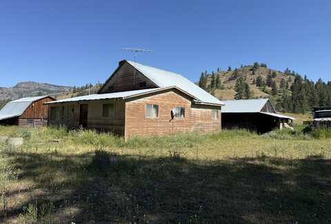 3 TAMARAC LN, REPUBLIC, WA 99166