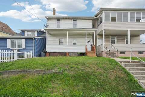 405 8th Street, Prospect Park, NJ 07508
