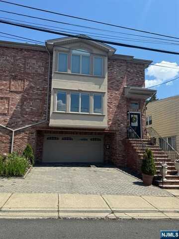 385A Roosevelt Street, Fairview, NJ 07022