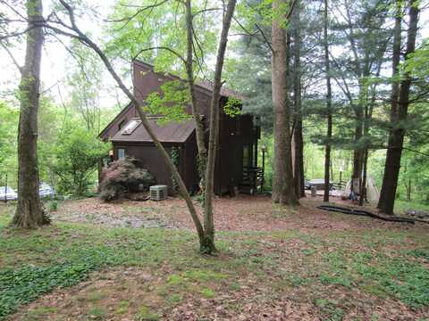2762 8 Mile Road, Melbourne, KY 41059