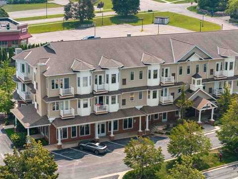 725 Harbor Watch, Petoskey, MI 49770