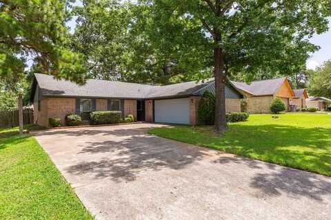 109 Spyglass Drive, Lufkin, TX 75901