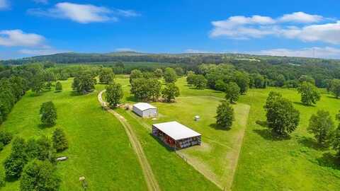 1207 County Road 4054, Timpson, TX 75975