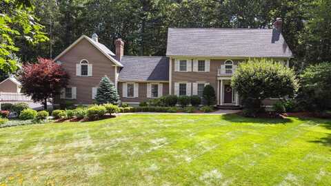 18 Hawthorne Road, Windham, NH 03087