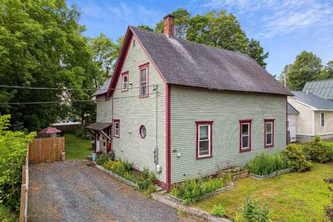 78 Division Street, Hartford, VT 05088