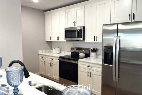 303 Dunbar Street, Manchester, NH 03103