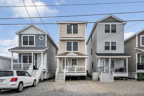 19 Liberty Street, Salisbury, MA 01952