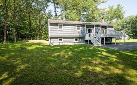 25 Bartlett Street, Kingston, NH 03848