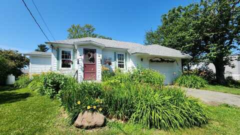 206 Highland Avenue, Derby, VT 05829