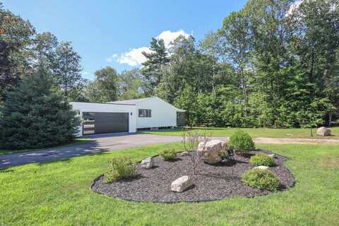 5 Dryden Avenue, Nashua, NH 03062