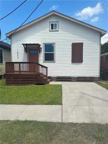 1833 SAINT FERDINAND Street, New Orleans, LA 70117