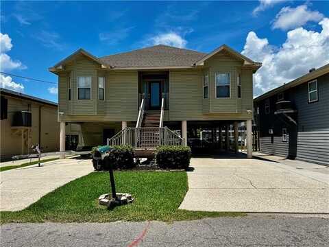 4920 ARTHUR Lane, Barataria, LA 70036