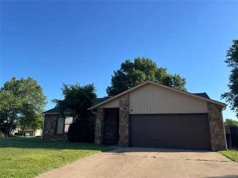 8905 E 92nd Court, Tulsa, OK 74133