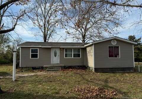 754 S Cedar Street, Kellyville, OK 74039