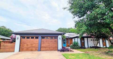 2609 Meadow Green, Bedford, TX 76021