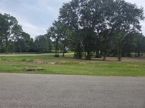 651 Calmwater Court, Mabank, TX 75143
