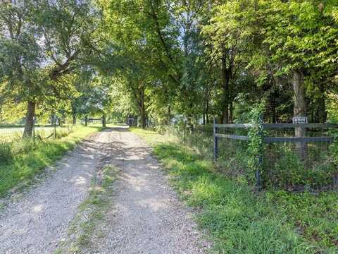 129 Hurst Circle, Ferris, TX 75125