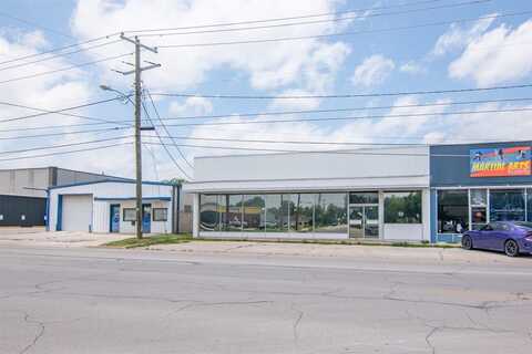 1609 Coggin Avenue, Brownwood, TX 76801