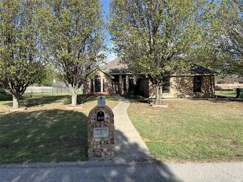 788 Robin Court, Springtown, TX 76082