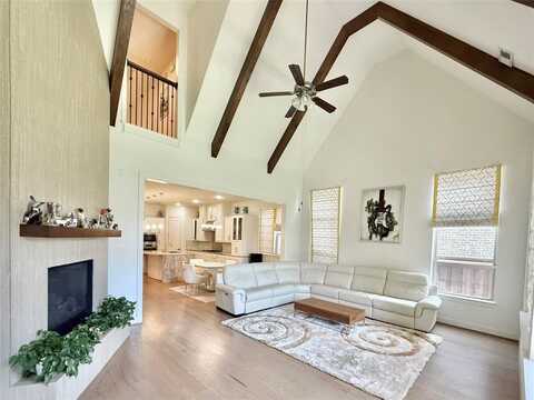 7244 Notre Dame Drive, Irving, TX 75063