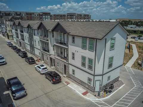 206 S Village Way, Lewisville, TX 75067