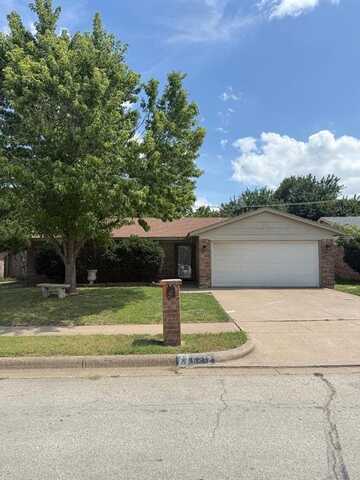 6212 Kary Lynn Drive S, Watauga, TX 76148
