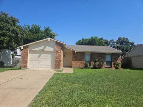 6809 Glenhurst Drive, North Richland Hills, TX 76182