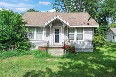 517 N Oleander Street, Grand Saline, TX 75140