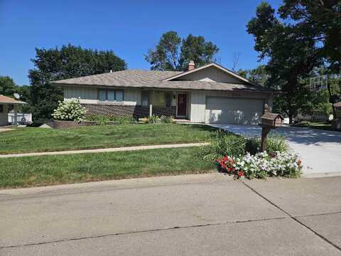 3118 S Cedar Street, Sioux City, IA 51106