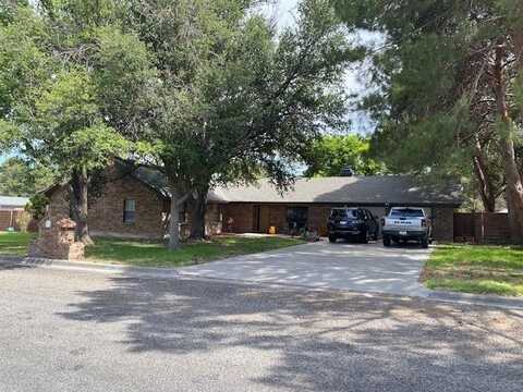 1607 W Panther Lane, Fort Stockton, TX 79735